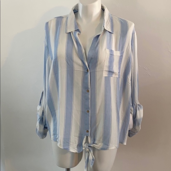3X Lt blue/white striped tie bottom button up - Picture 1 of 9